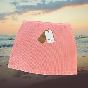 Billabong Peach Stretchy Summer Skirt / Swimsuit Coverup Size S, NWT